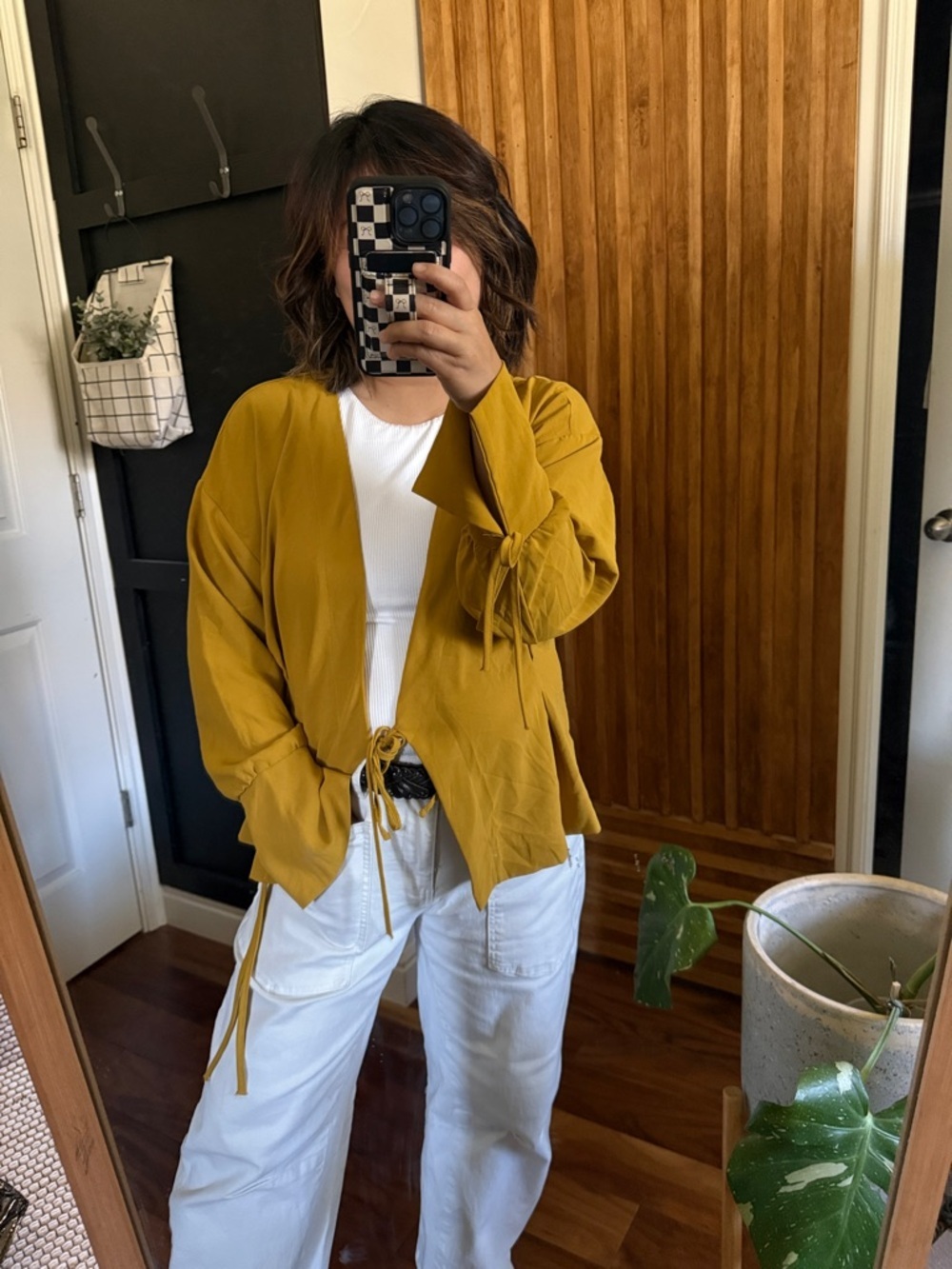 DO + BE Dandelion Yellow Tie Front Blouse. Size S
